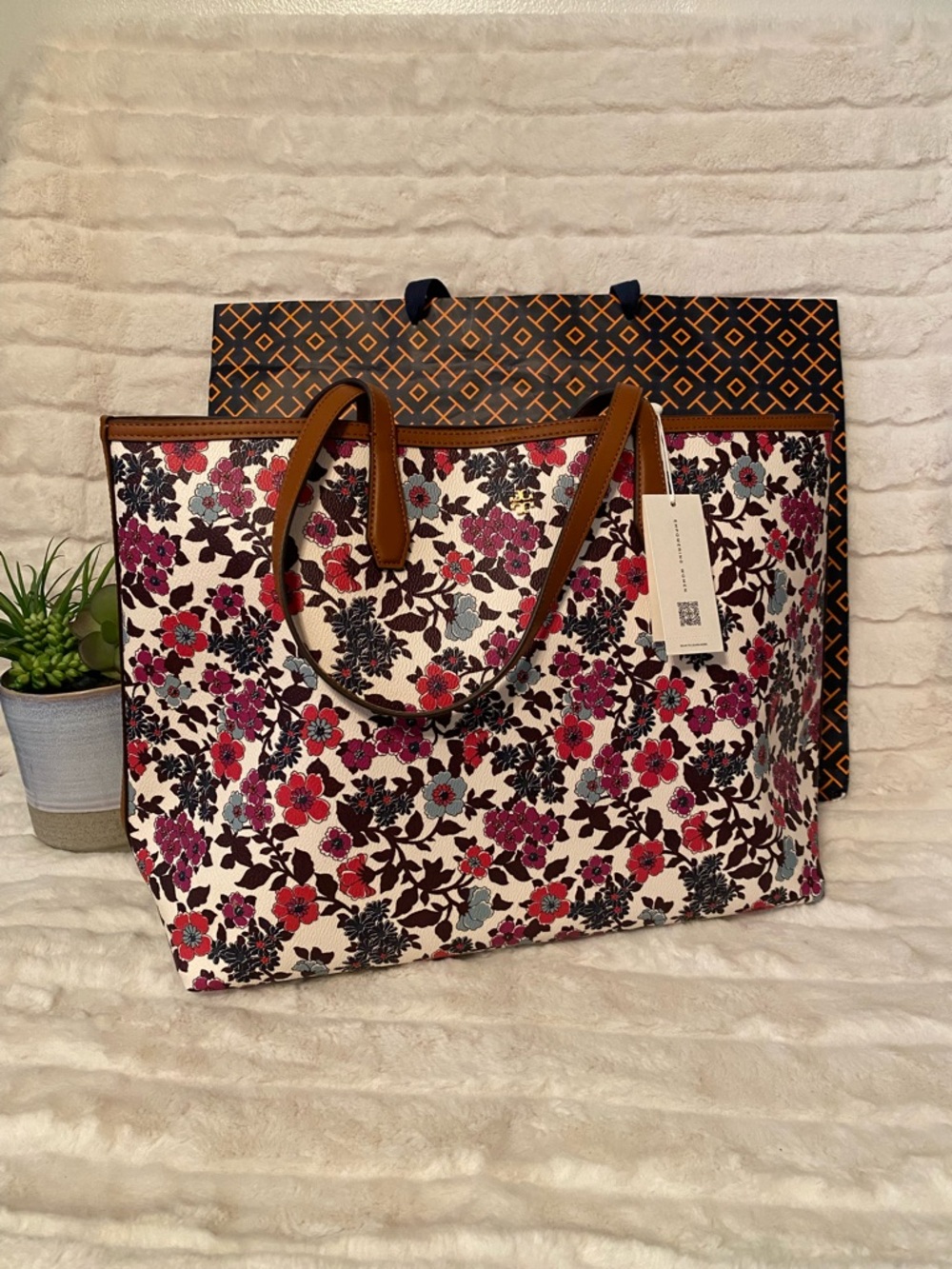 Brand New Tory Burch Large Tote